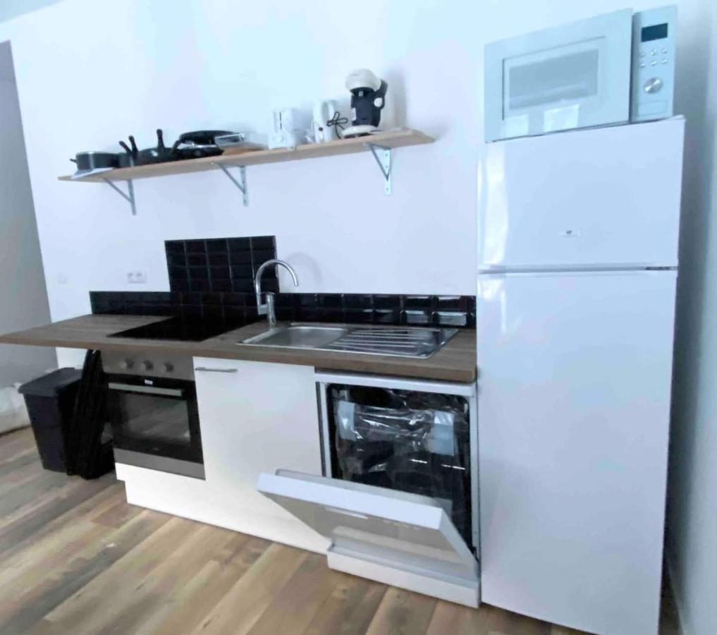 Appartements Модан Екстериор снимка